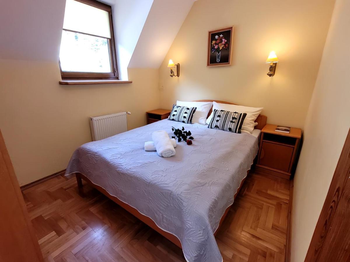 Rezydencja Lesny Dwor Piwniczna-Zdroj Luaran gambar